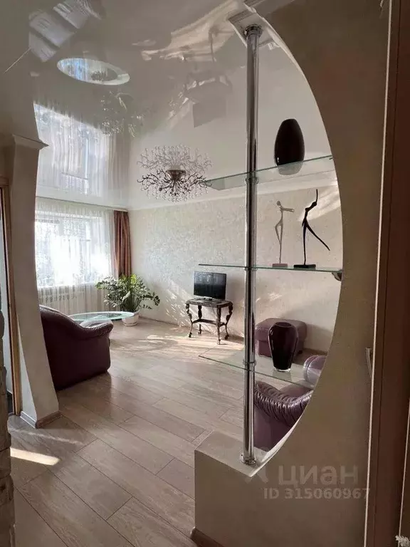 3-к кв. Курская область, Курск ул. Карла Маркса, 72к5 (55.5 м) - Фото 1