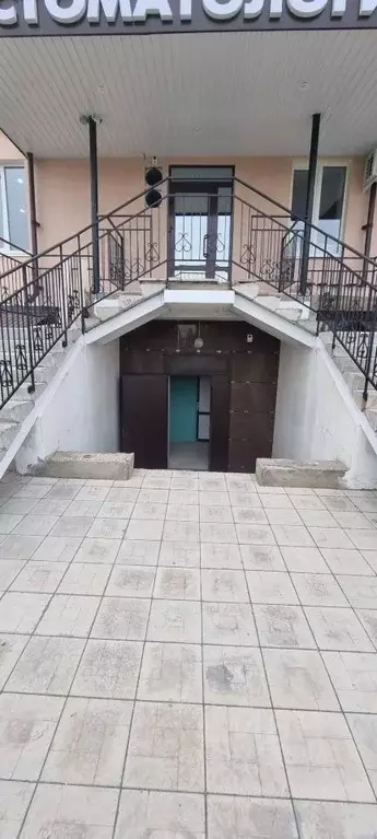 Помещение свободного назначения в Орловская область, Ливны ул. ... - Фото 2