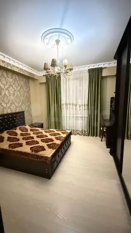 2-к. квартира, 87 м, 5/10 эт. - Фото 0
