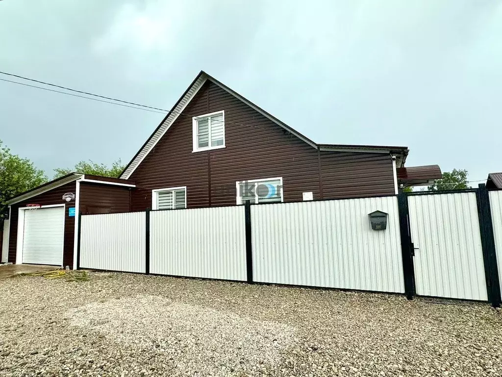 Дом в Башкортостан, Иглинский сельсовет, с. Иглино ул. Куйбышева, 33 ... - Фото 1