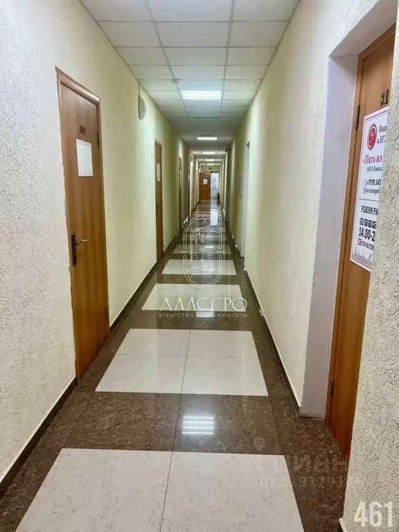 Офис в Севастополь ул. Воронина, 10 (30 м) - Фото 2