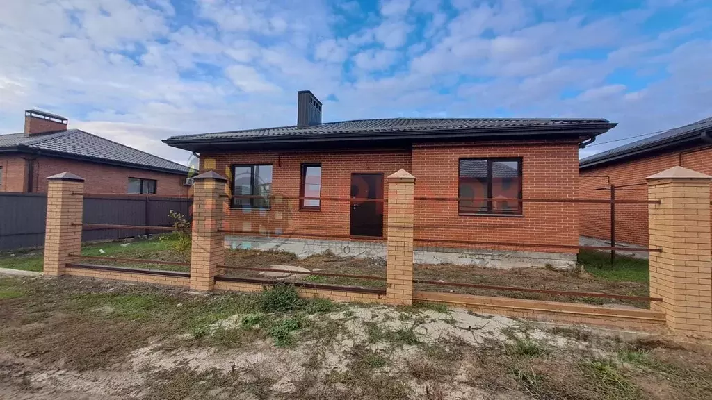 Дом в Ростовская область, Азовский район, Обильненское с/пос, пос. ... - Фото 0