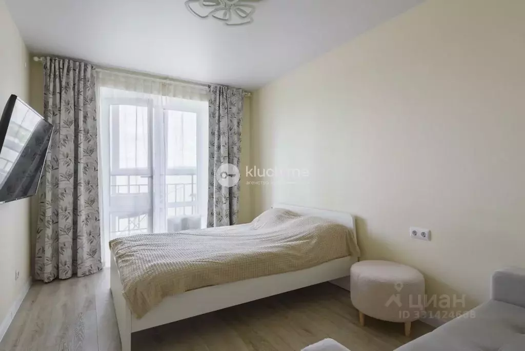 1-к кв. Татарстан, Казань ул. Фикрята Табеева, 1 (33.3 м) - Фото 1