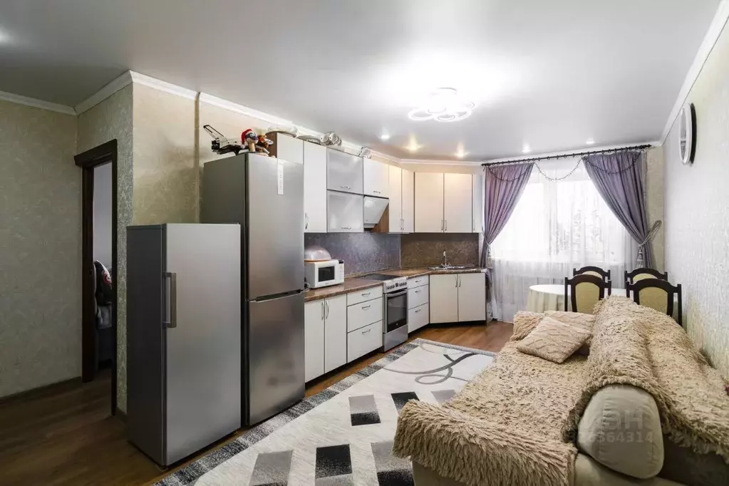 2-к кв. Ульяновская область, Ульяновск ул. Кирова, 6/2 (56.7 м) - Фото 1