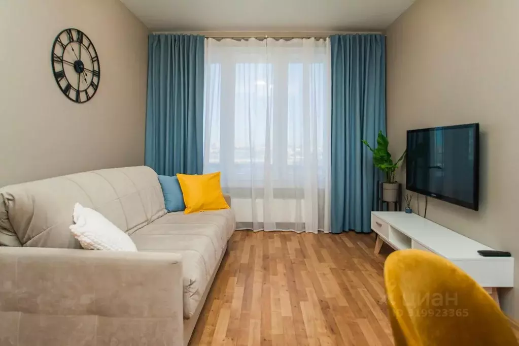 2-к кв. Санкт-Петербург ул. Оптиков, 34К1 (40.0 м) - Фото 0