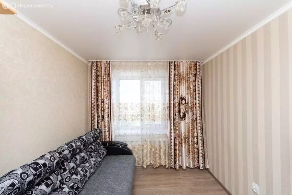 2-комнатная квартира: Ишим, улица Карла Маркса, 24 (56.9 м) - Фото 1