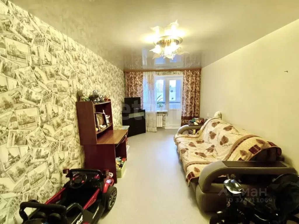 3-к кв. Коми, Сыктывкар ул. Оплеснина, 45 (67.5 м) - Фото 1