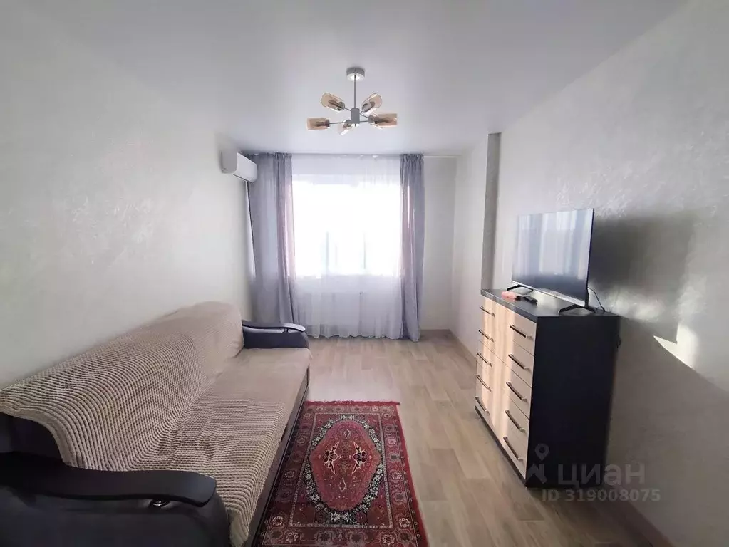 1-к кв. Севастополь ш. Лабораторное, 33к2 (40.0 м) - Фото 1