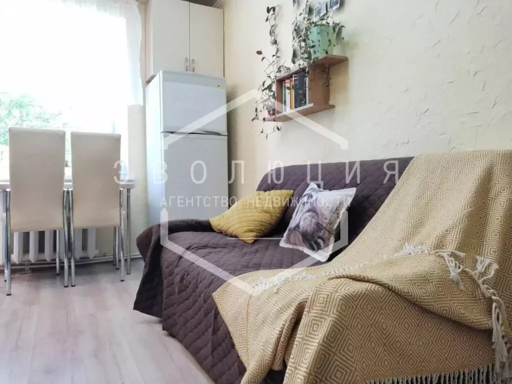 1-комнатная квартира: Калининград, Комсомольская улица, 112 (34.7 м) - Фото 0