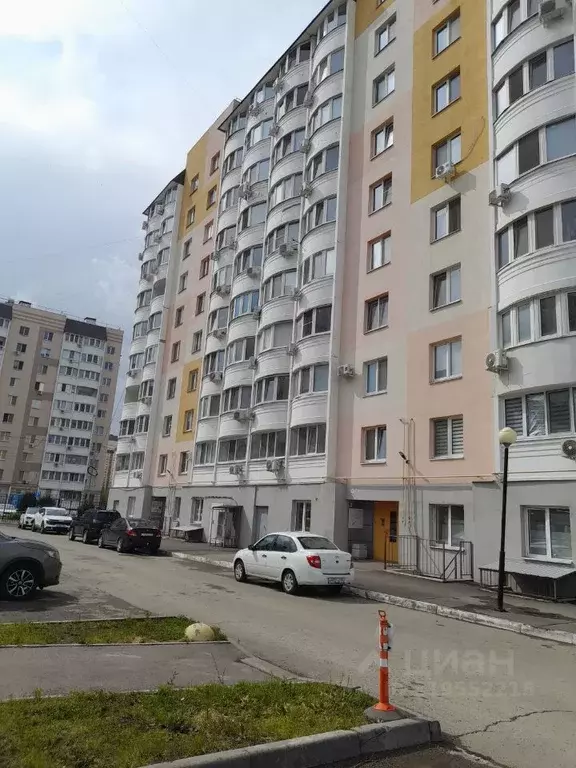 3-к кв. Саратовская область, Саратов просп. Героев Отечества, 9/22 ... - Фото 0