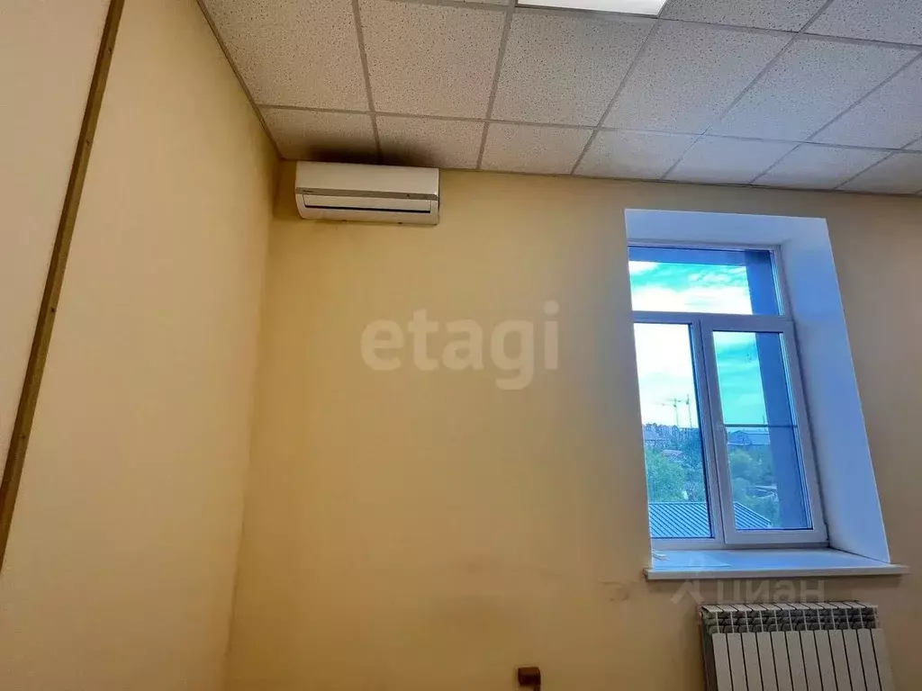 Помещение свободного назначения в Астраханская область, Астрахань пер. ... - Фото 2