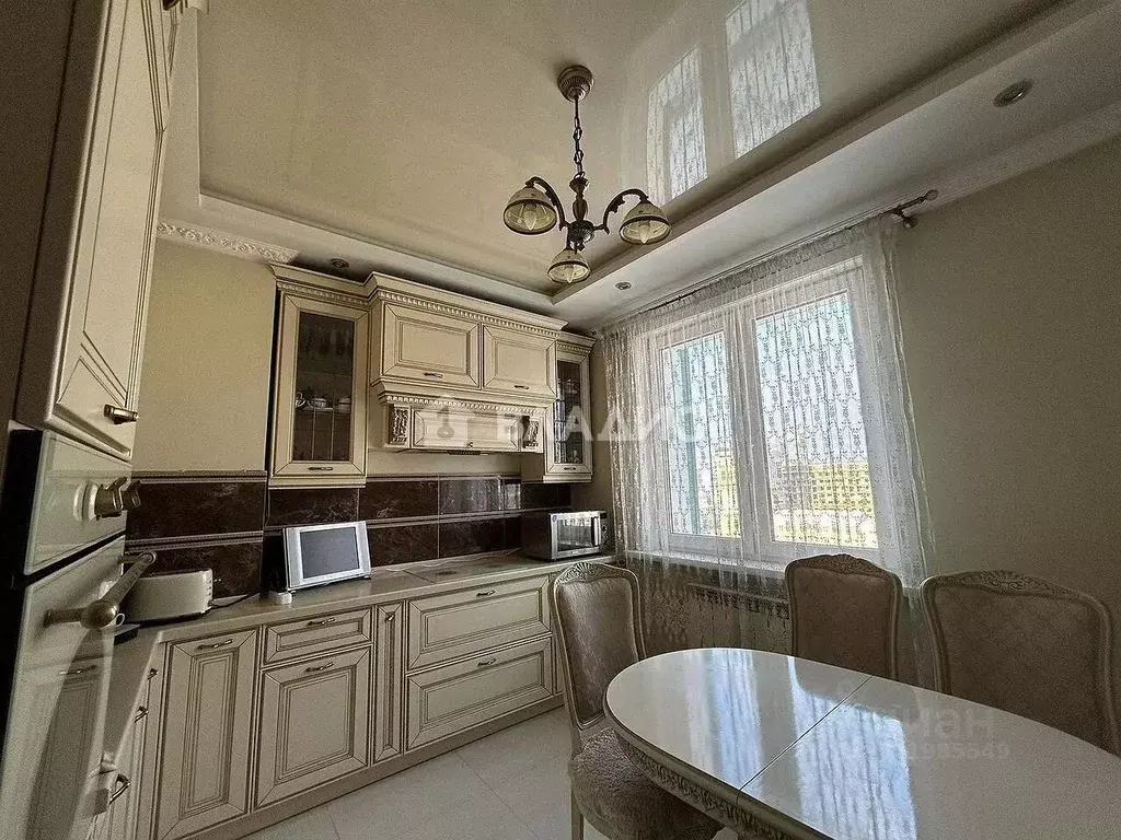 2-к кв. Бурятия, Улан-Удэ ул. Хоца Намсараева, 2В (68.0 м) - Фото 1