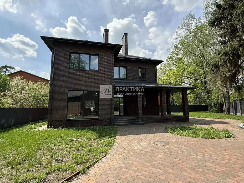 Дом в Московская область, Мытищи ул. Разина, 4 (439 м) - Фото 1