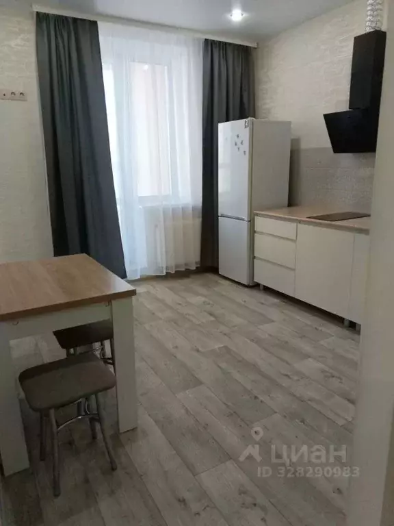 1-к кв. Волгоградская область, Волгоград Промышленная ул., 6 (30.0 м) - Фото 2