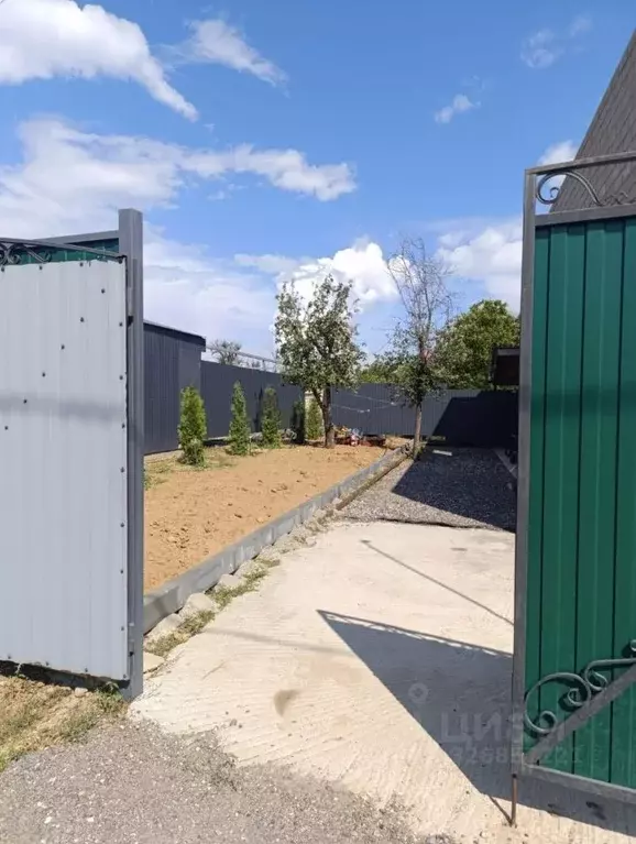 Дом в Волгоградская область, Волгоград ул. Афанасия Ермакова, 56/1104 ... - Фото 1