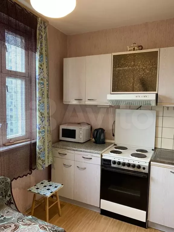 1-к. квартира, 40 м, 8/17 эт. - Фото 0