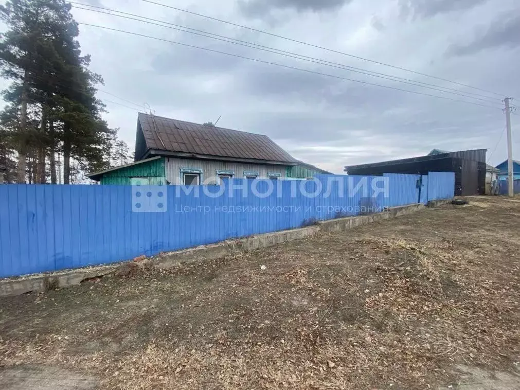 Дом в Амурская область, Серышевский муниципальный округ, с. Томское ... - Фото 1