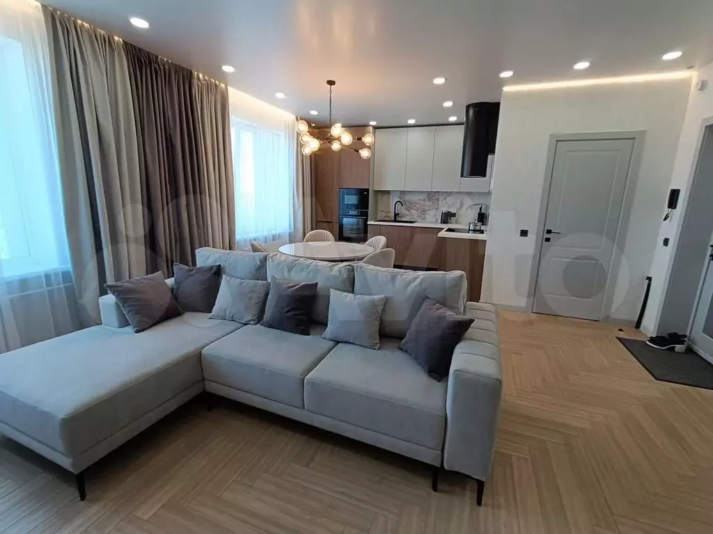 3-к. квартира, 100 м, 8/10 эт. - Фото 0