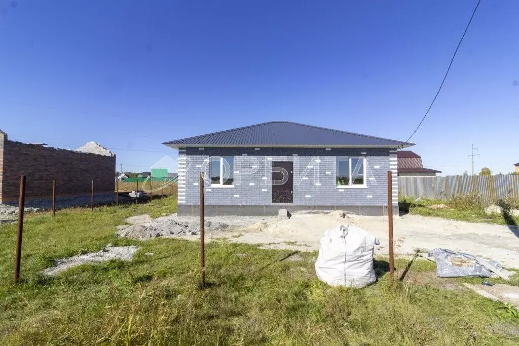 Дом в Тюменская область, Тюменский муниципальный округ, с. Червишево ... - Фото 1