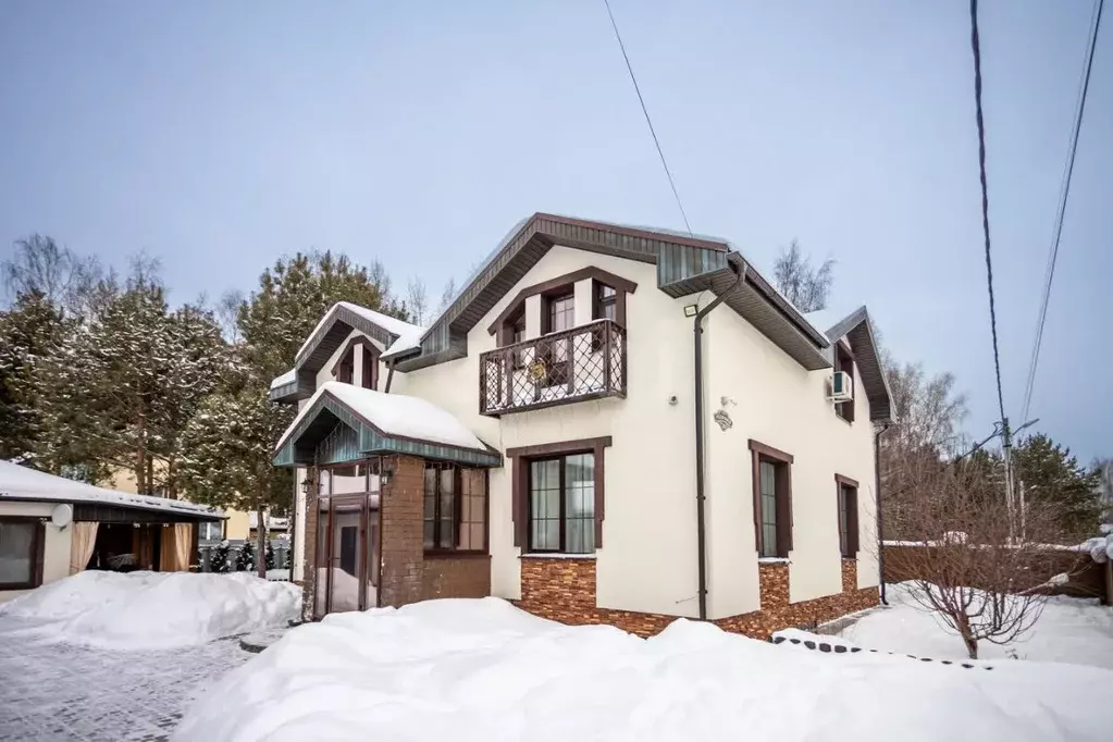 Дом в Татарстан, Набережные Челны ул. Раздольная, 21А (197 м) - Фото 1