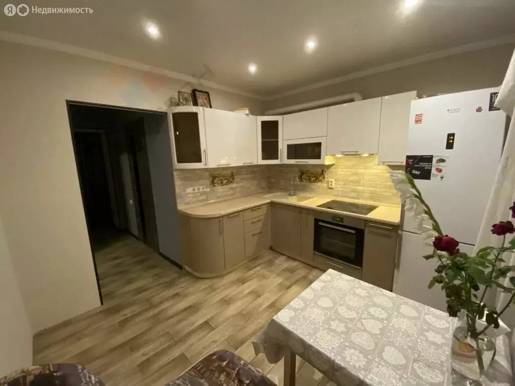 1-комнатная квартира: Краснодар, улица 1 Мая, 428 (38.8 м) - Фото 2