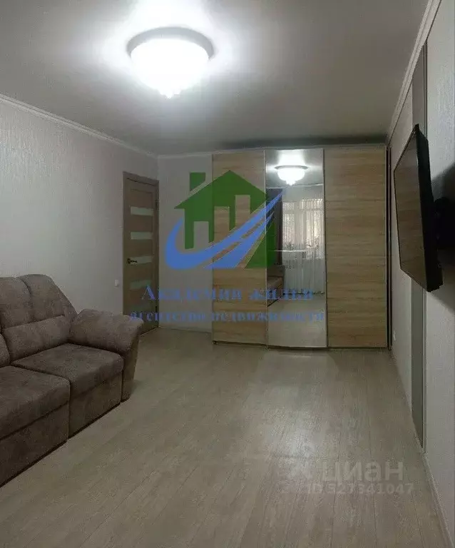 2-к кв. Оренбургская область, Орск Новый город мкр, ул. Комарова, 42А ... - Фото 2