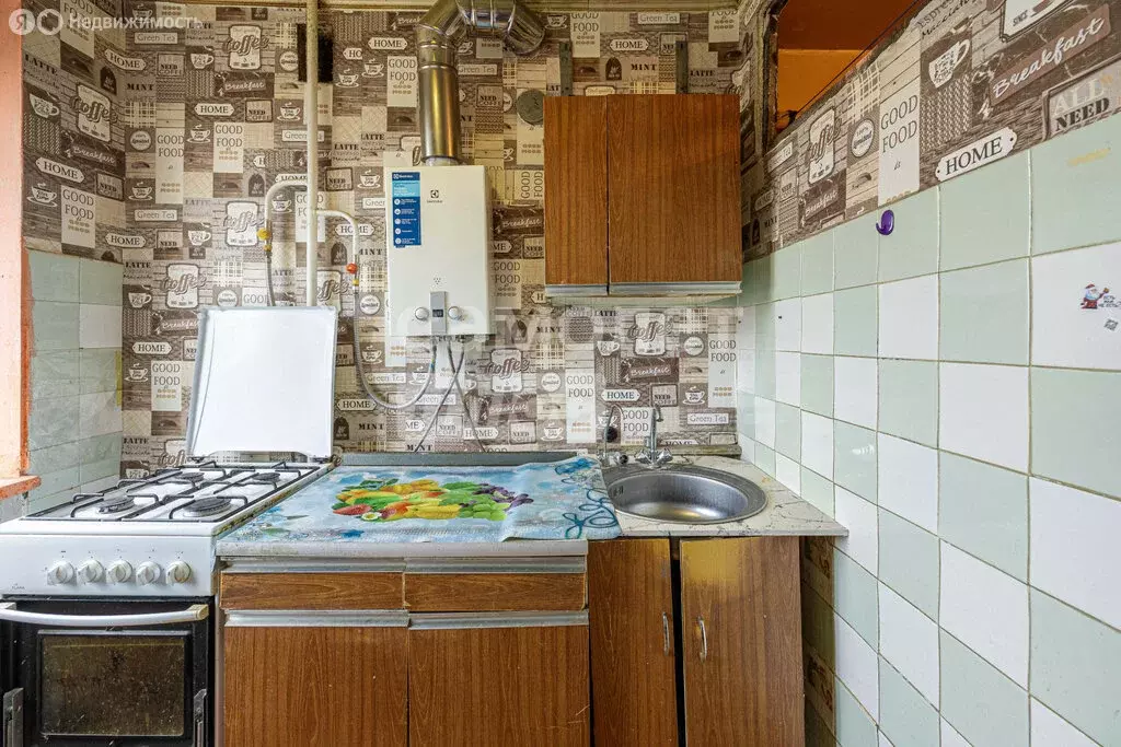 2-комнатная квартира: микрорайон Львовский, Красная улица, 56/10 (43.9 ... - Фото 2