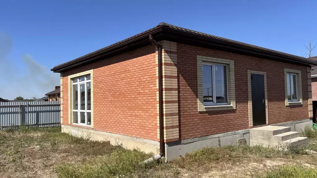 Дом в Ростовская область, Азовский район, Обильненское с/пос, пос. ... - Фото 2