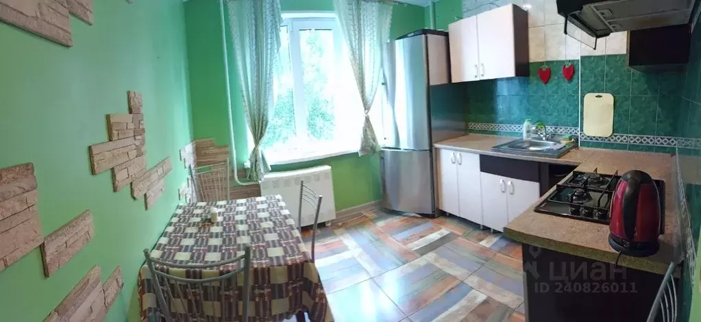 2-к кв. Ленинградская область, Луга Городок мкр, 310 (48.8 м) - Фото 1