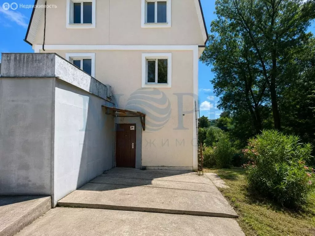 Дом в микрорайон Культурное Уч-Дере, улица Курчатова, 7/5 (300 м) - Фото 2