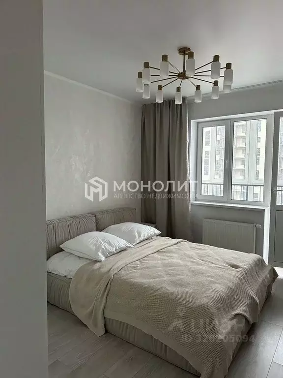 2-к кв. Белгородская область, Старый Оскол Степной мкр, 33Б (63.0 м) - Фото 1