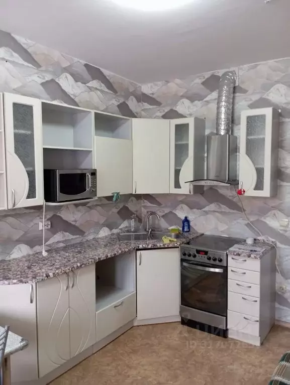1-к кв. Красноярский край, Красноярск Ленинградская ул., 8 (35.0 м) - Фото 1