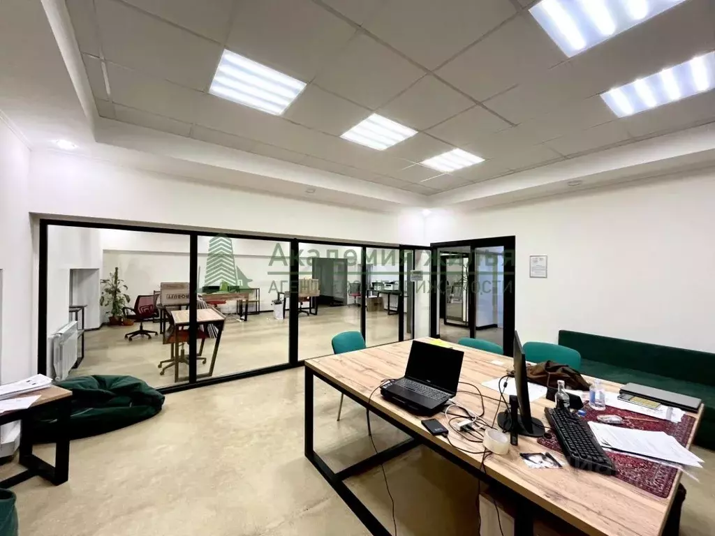 Офис в Саратовская область, Энгельс просп. Строителей, 30А (142 м) - Фото 1