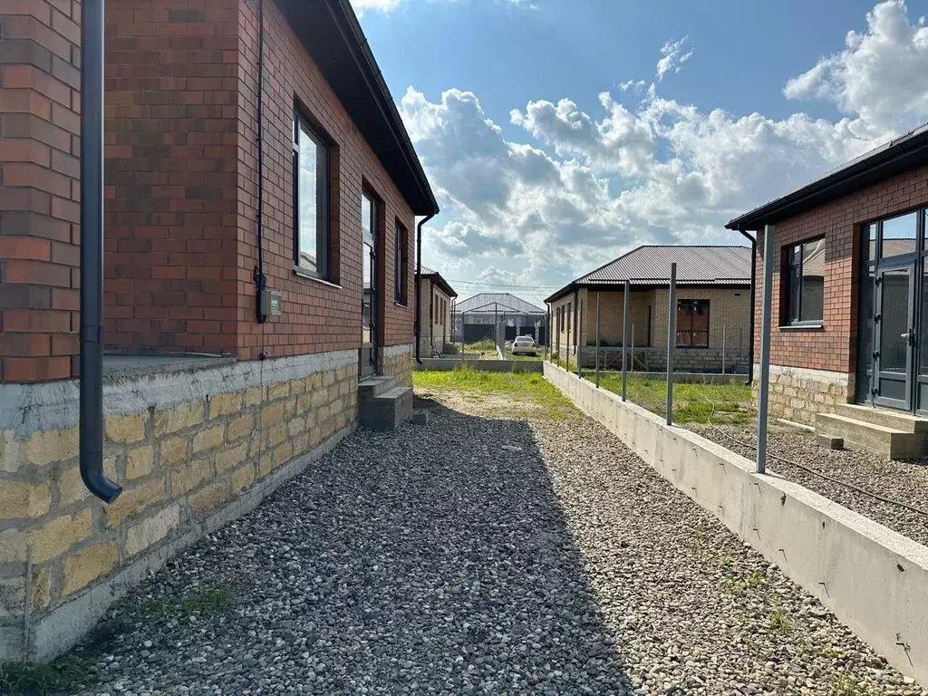 Коттедж в Ставропольский край, Михайловск Шпаковский район, ул. Сергея ... - Фото 2