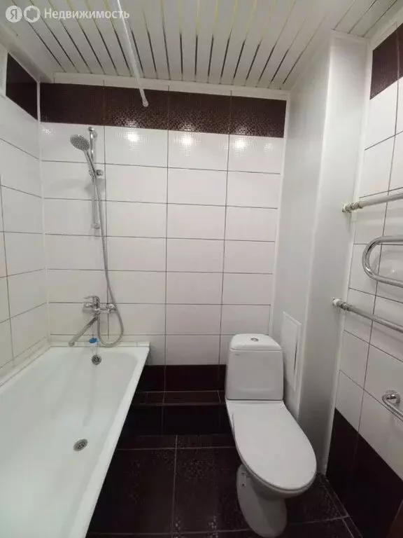 2-комнатная квартира: Томск, улица Беринга, 18/2 (37.5 м) - Фото 0