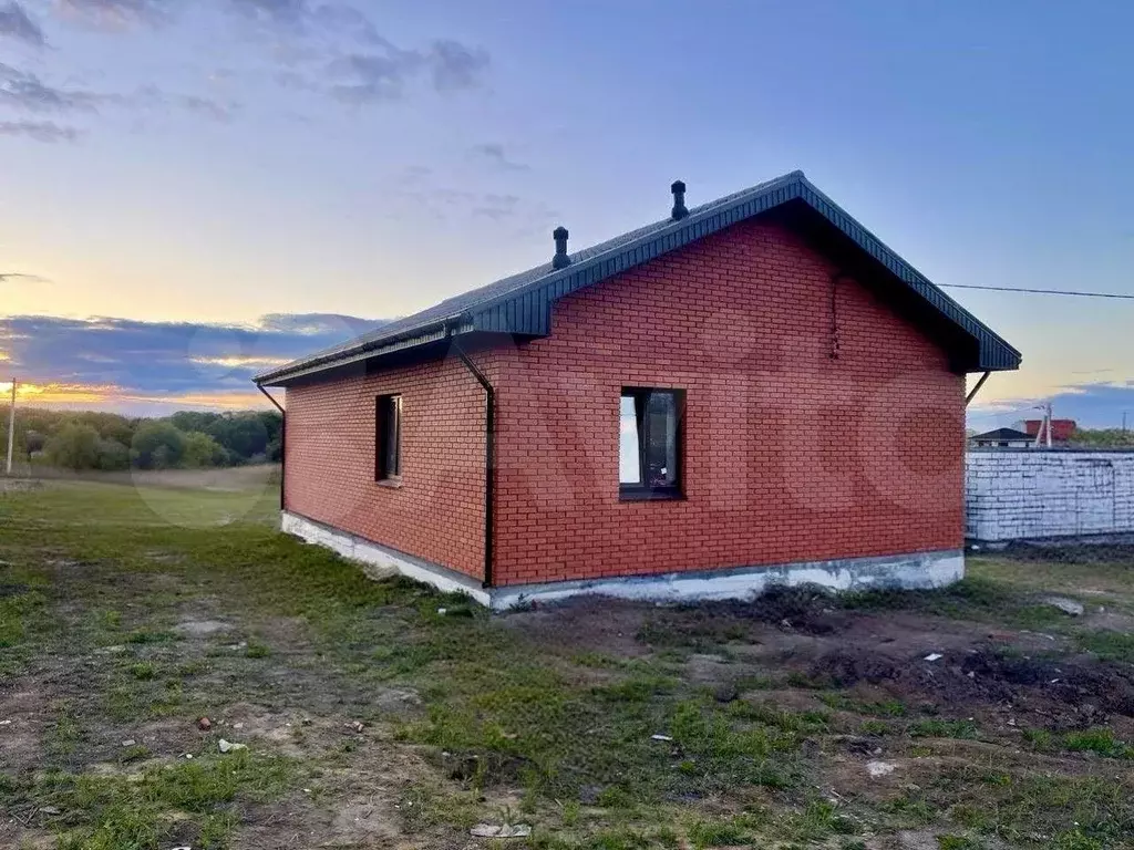 Дом 100 м на участке 8 сот. - Фото 1