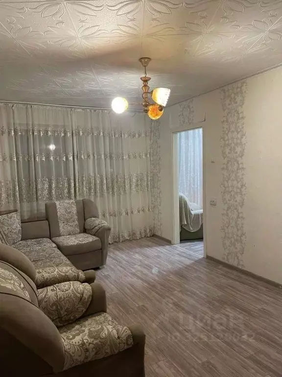 2-к кв. Иркутская область, Усть-Илимск ул. Героев Труда, 29 (48.0 м) - Фото 1