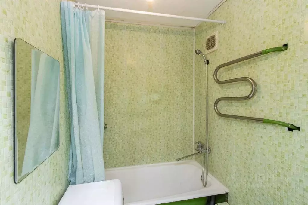 1-к кв. Тюменская область, Тюмень ул. Республики, 6 (31.7 м) - Фото 2