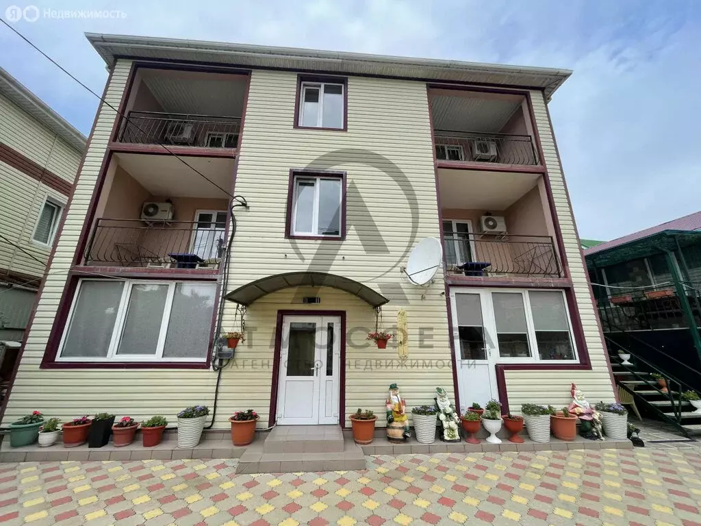 Дом в село Ольгинка, Морская улица, 7Б (258 м) - Фото 0