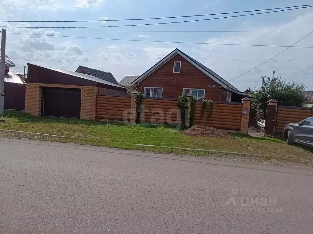 Дом в Башкортостан, Уфа городской округ, с. Нагаево ул. Акбердинская, ... - Фото 1