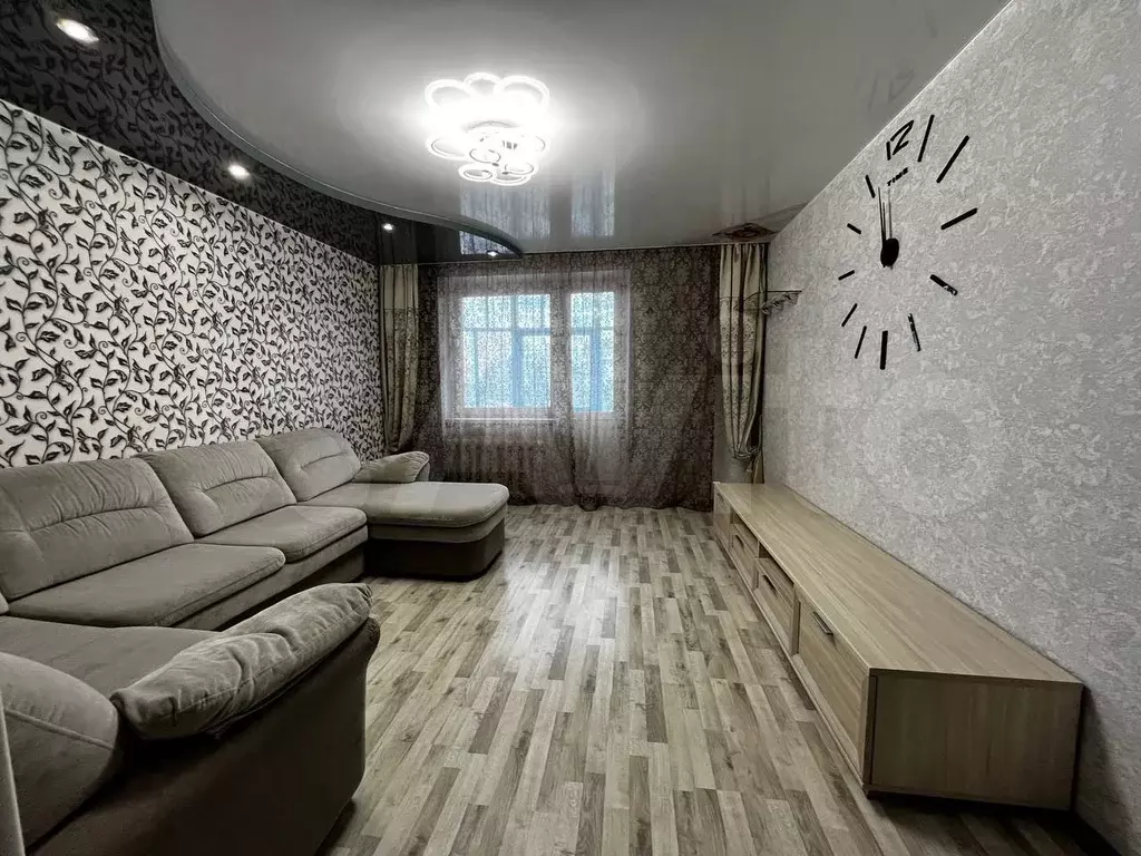 3-к. квартира, 68 м, 3/9 эт. - Фото 0