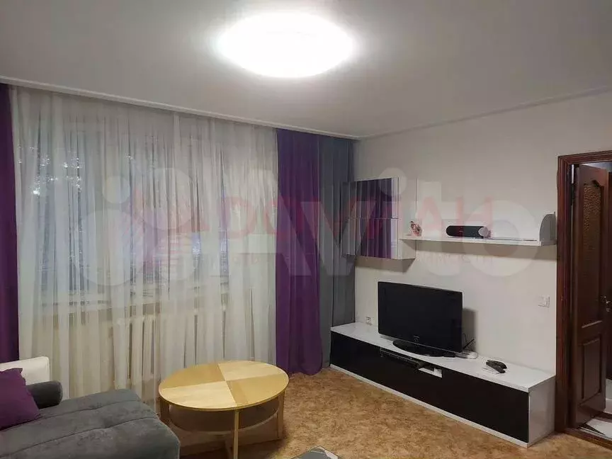 3-к. квартира, 61 м, 1/5 эт. - Фото 1