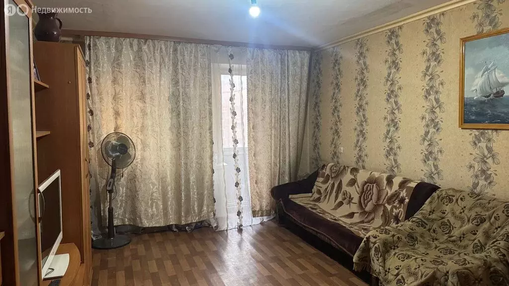 3-комнатная квартира: Абакан, микрорайон Нижняя Согра, Рыбацкая улица, ... - Фото 2