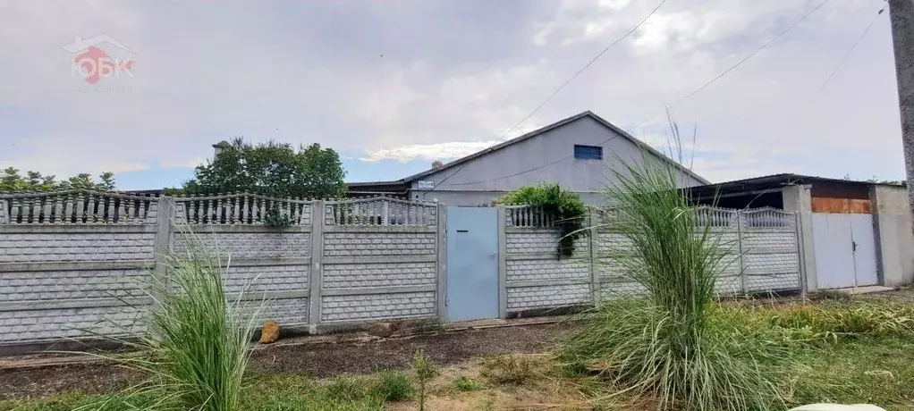 Дом в Крым, Сакский район, с. Вересаево ул. Советская (110 м) - Фото 2