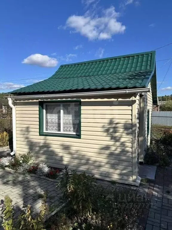 Дом в Курганская область, Кетовский муниципальный округ, с. Лесниково, ... - Фото 1
