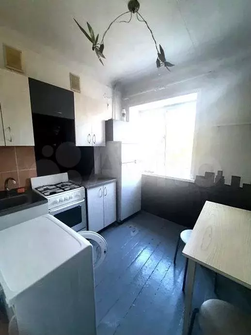 1-к. квартира, 32,9 м, 4/5 эт. - Фото 0