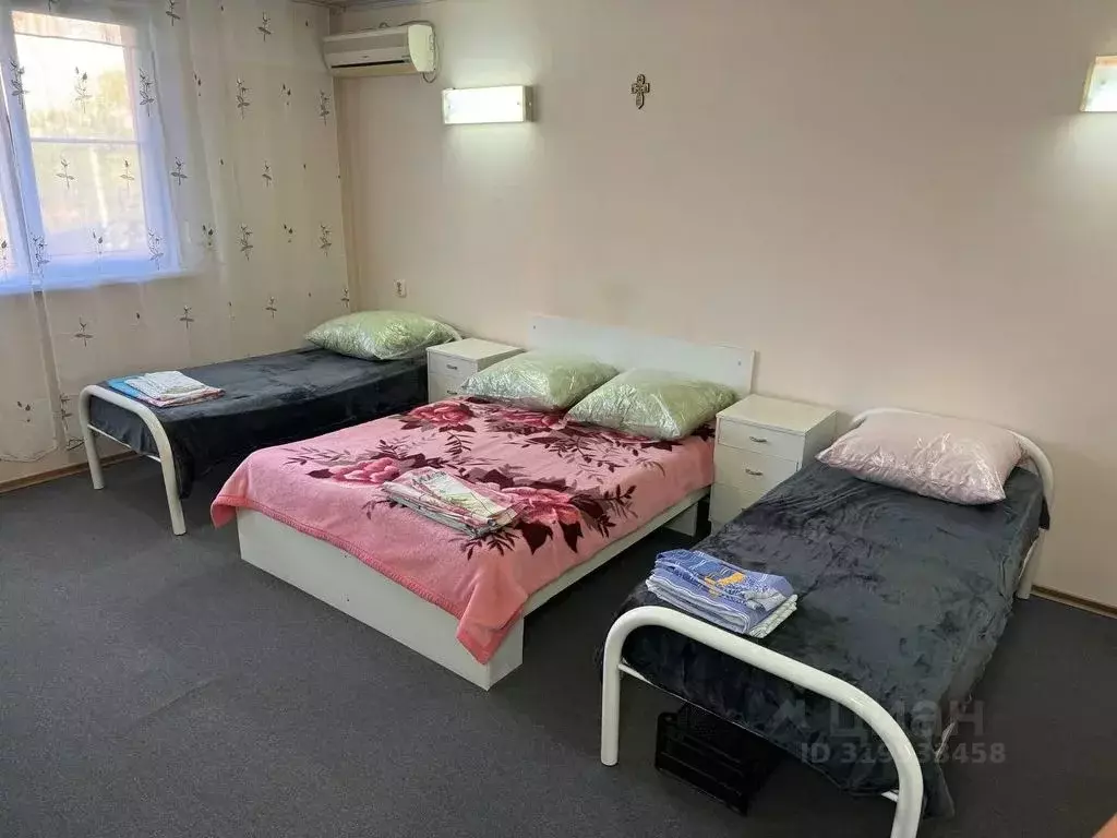Дом в Краснодарский край, Геленджик ул. Леселидзе, 31 (50 м) - Фото 0