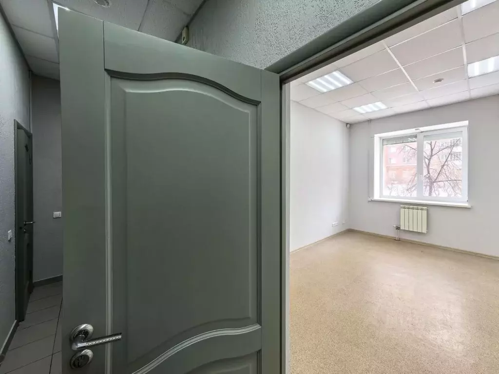 Офис в Свердловская область, Екатеринбург ул. Татищева, 94 (25 м) - Фото 1