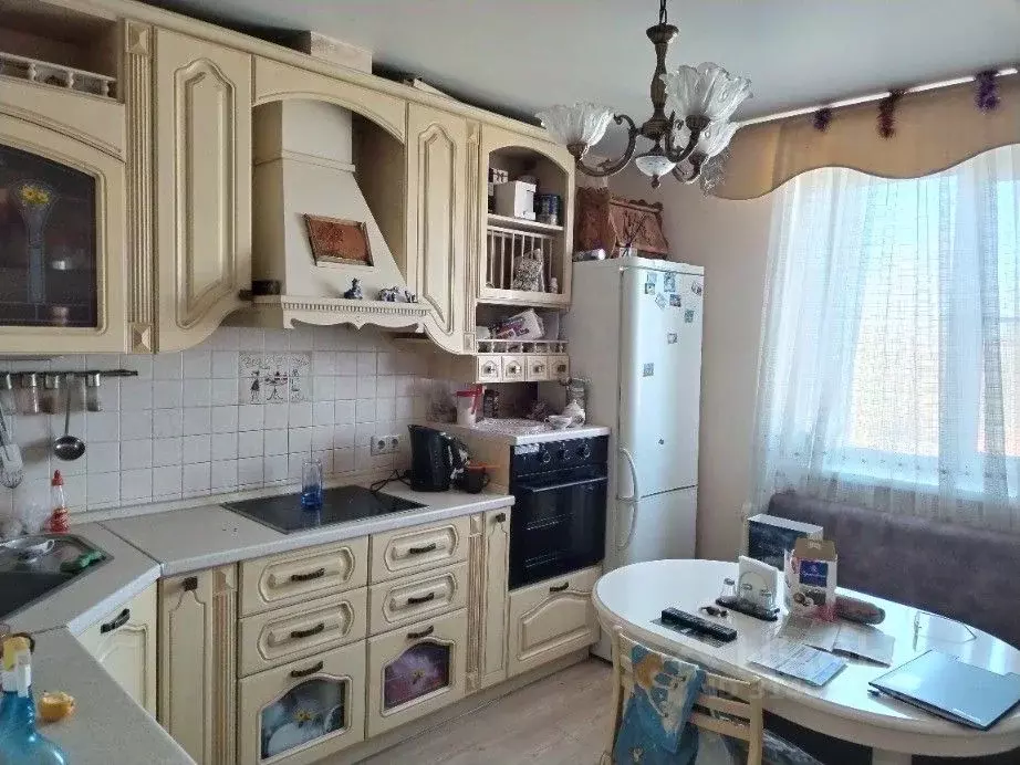 2-к кв. Волгоградская область, Волгоград ул. Сологубова, 56 (48.2 м) - Фото 0