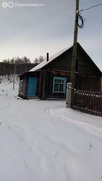 Дом в Шебалинский район, село Камай, Центральная улица (49 м) - Фото 1